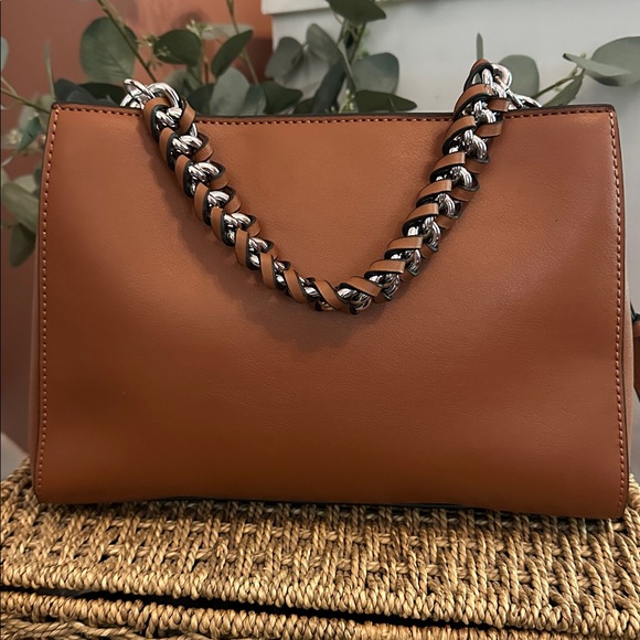 NWOT Guess Hillsdale Elegant Dark tan braided chain detail crossbody satchel bag - Picture 8 of 13